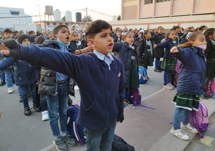 بدء الفصل الدراسي الثاني في مدارس الضفة وغزة