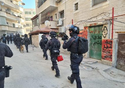 3 إصابات خلال اقتحام مخيم نور شمس