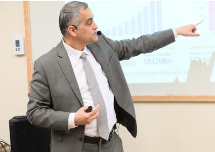 النجاح: مركز النجاح للواقع الافتراضي رؤيتنا في سبيل الارتقاء الأكاديمي والبحثي