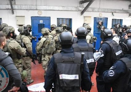 قوات القمع تنفّذ عمليات اقتحام وتنكيل بحق الأسرى في سجون "عوفر" و"مجدو" و"النقب"