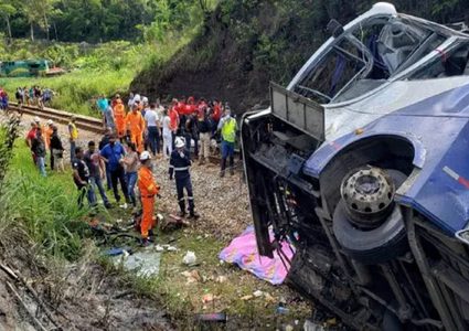 مصرع 25 شخصا في حادث سير بالبيرو