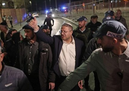 بن غفير يعتزم طرح قانون اعدام لمنفذي العمليات بواسطة كرسي كهربائي