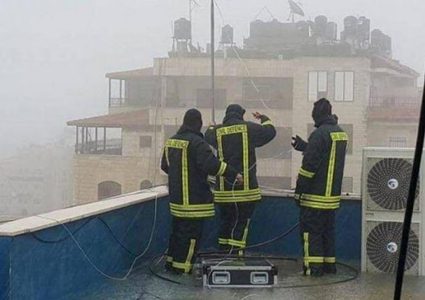 الدفاع المدني يحذر من سرعة الرياح وتشكل السيول في بعض المناطق