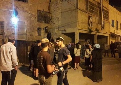 مستوطنون يهاجمون راعي أغنام في كيسان شرق بيت لحم