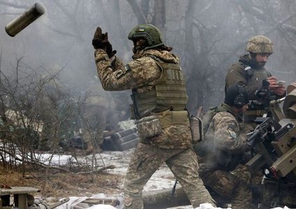 الولايات المتحدة تخطط لارسال صواريخ بعيدة المدى