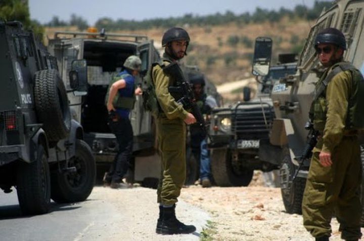 قوات الاحتلال تعتقل شابا من القدس