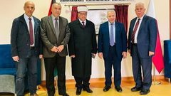 البكري يبحث سبل تعزيز التعاون مع مؤسسات وجمعيات خيرية قطرية