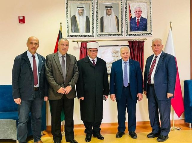البكري يبحث سبل تعزيز التعاون مع مؤسسات وجمعيات خيرية قطرية