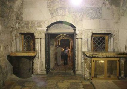 "الإسلامية المسيحية": المستوطنون يصرون على المساس بحرمة المقدسات بالقدس