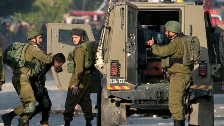 "الشاباك" يعلن عن اعتقال مقدسيين خططا لتنفيذ هجمات