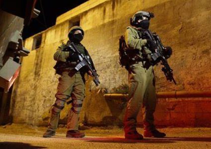 الاحتلال يعتقل شابا من مخيم عقبة جبر جنوب أريحا