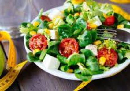 هل يعتبر تناول الطعام نفسه بشكل متكرر مضراً للجسم؟