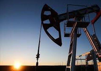 الاتحاد الأوروبي يتفق على سقف أسعار النفط الروسي