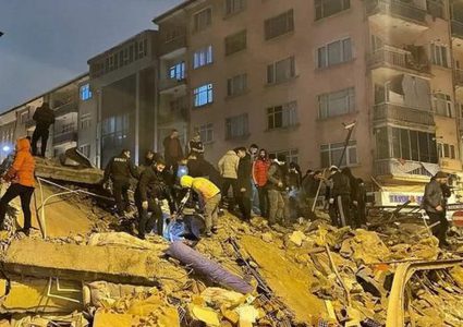 سفير فلسطين في تركيا: لا إصابات في صفوف جاليتنا جراء الزلزال