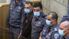 هيئة الأسرى: إدارة سجون الاحتلال تنفذ عقوبات مضاعفة بحق الأسرى الستة