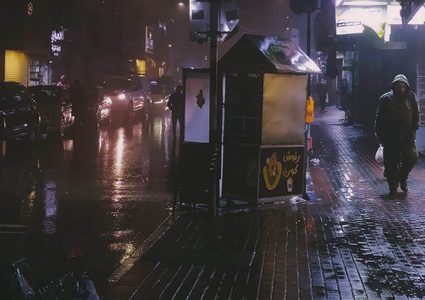 جانب من أجواء المنخفض الجوي في مدينة رام الله،مساء اليوم الثلاثاء.

تصوير: عبدالله عبيد