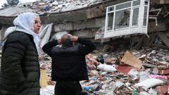 ارتفاع حصيلة الضحايا الفلسطينيين جراء الزلزال في تركيا وسوريا إلى 64