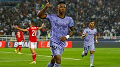 الريال يهزم الأهلي ويواجه الهلال في النهائي