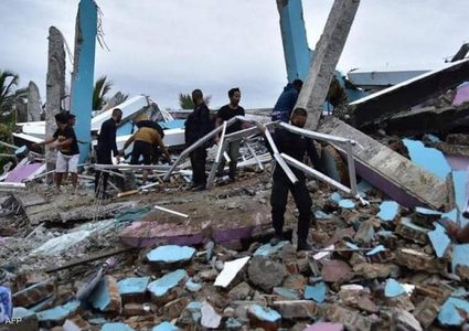 أربعة قتلى على الأقل في زلزال ضرب إندونيسيا