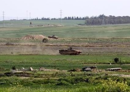 الاحتلال يستهدف رعاة الأغنام شرق قطاع غزة