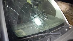 مستوطنون يهاجمون مركبات المواطنين شمال سلفيت