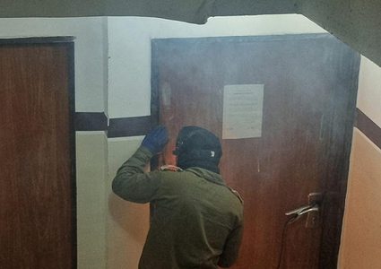 الاحتلال يغلق منزل الشهيد حسين قراقع في القدس