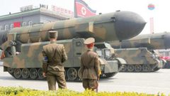 كوريا الشمالية "توسع وتعيد تنظيم" العديد من وحداتها العسكرية