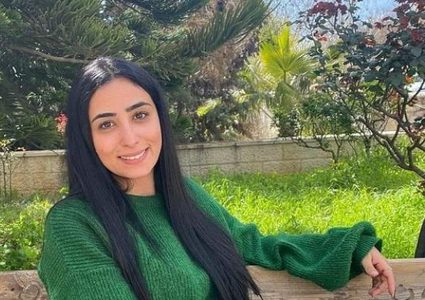 الاحتلال يمدد الحبس المنزل للصحفية لمى غوشة حتى 21 آذار المقبل