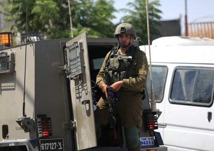 قوات الاحتلال تشن حملة اعتقالات في القدس والضفة