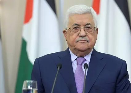 الرئيس عباس يستقبل وفدا برئاسة رئيس الاتحاد العام للغرف التجارية الليبي