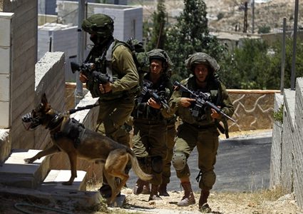 الاحتلال يفرض قيودا مشددة على أهالي مخيم شعفاط