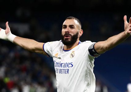 بنزيما يفزع ريال مدريد قبل معركة ليفربول