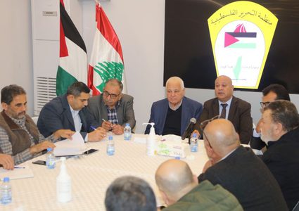 أبو هولي يلتقي اللجان الشعبية في المخيمات الفلسطينية بلبنان