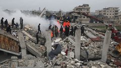 الكيلاني: ما حدث قبل قليل زلزال بقوة 6.5 مركزه الحدود السورية التركية