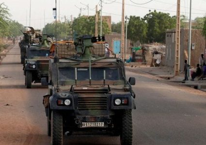 مقتل 15 جنديا على الأقل في هجوم جديد قرب مالي