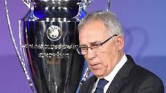 ريال مدريد يعلن وفاة رئيسه الفخري