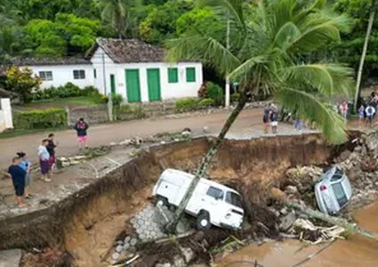 ارتفاع حصيلة فيضانات البرازيل إلى 44 قتيلاً