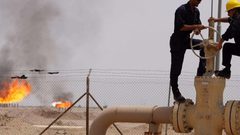 روسيا توقف ضخ النفط إلى بولندا عبر أنبوب دروغبا