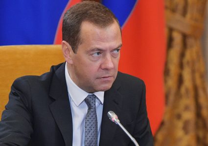 مدفيديف: الغرب مستعد لأي تكاليف لهزيمة روسيا في حرب بالوكالة