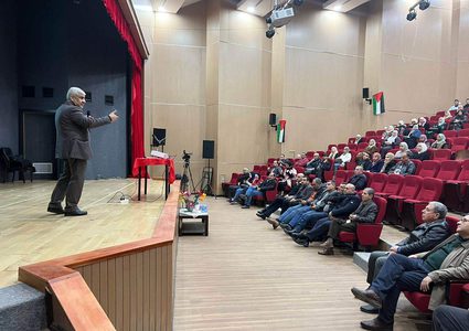 مركز التخطيط الحضري في جامعة النجاح ينظم ورشةً حول مخاطر الكوارث