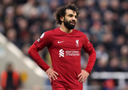 رغبة ميسي تعيد صلاح إلى حسابات سان جيرمان