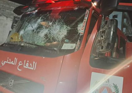 إصابة ضابطي دفاع مدني إثر اعتداء المستوطنين في حوارة