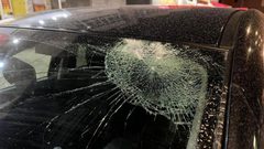 مستوطنون يهاجمون مركبات المواطنين جنوب شرق طولكرم