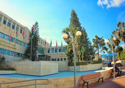 جامعة النجاح تقرر عودة الدوام الوجاهي غداً الأربعاء