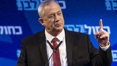 غانتس: سموتريتش يريد أن يتسبب في نكبة فلسطينية أخرى