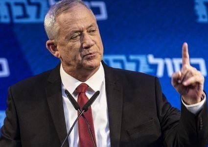 غانتس: سموتريتش يريد أن يتسبب في نكبة فلسطينية أخرى