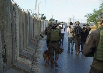 اعتقالات بالضفة والقدس واشتباكات في جنين