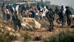 عضو الكونغرس الهان عمر تعرب عن صدمتها من هجمات المستوطنين