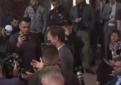 وفد أوروبي يطلع على اعتداءات المستوطنين في نابلس