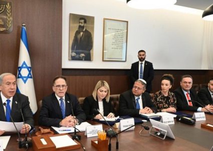 حكومة الاحتلال تشكل لجنة لتهويد النقب والجليل